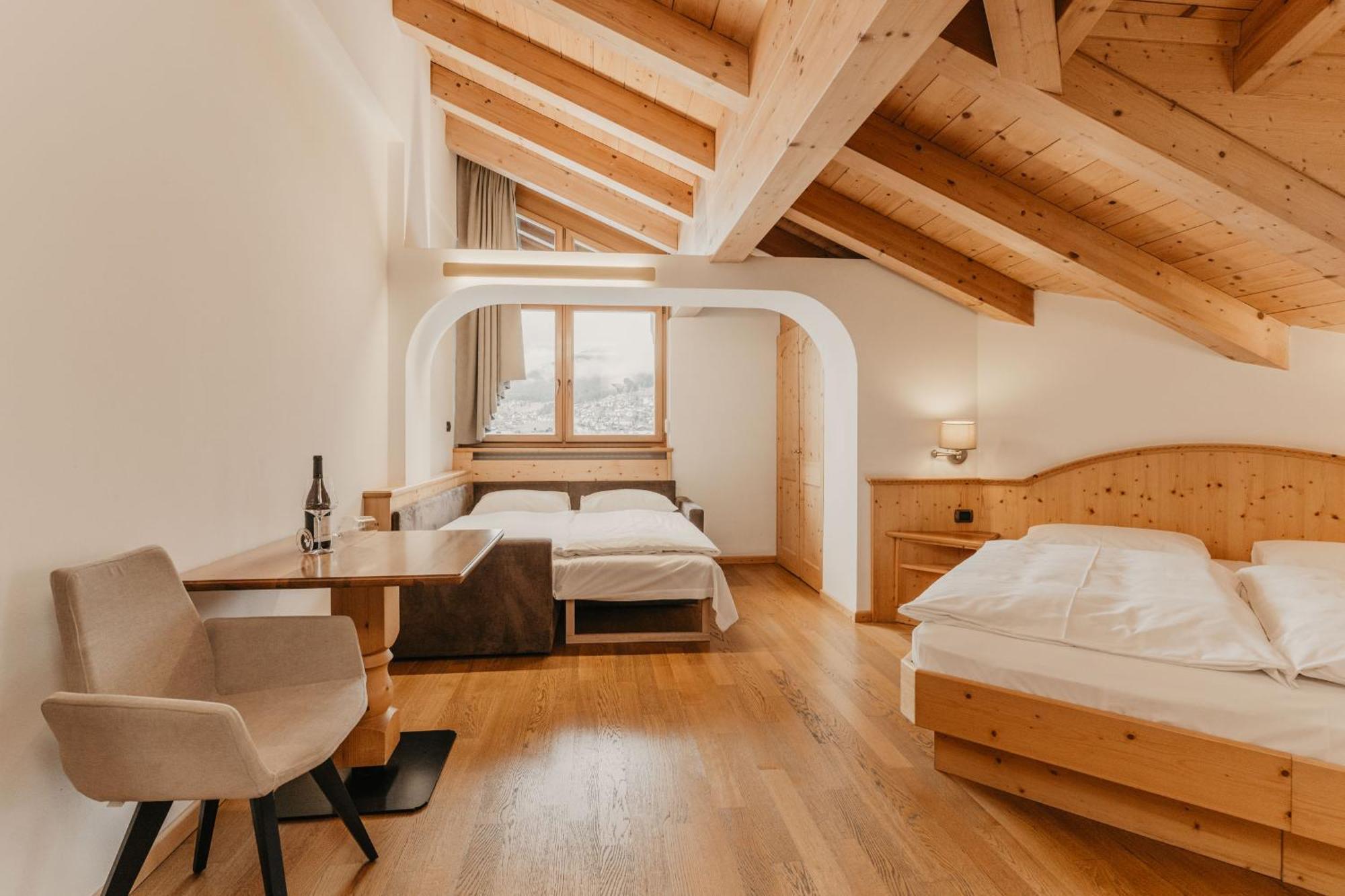 Double or Twin Room - Attic,1742784420:JPEG